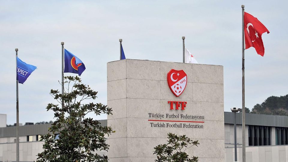 UEFA ve ulusal kulüp lisansı alan kulüpler belli oldu