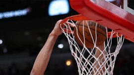 Warriors, 76ers'i geçti